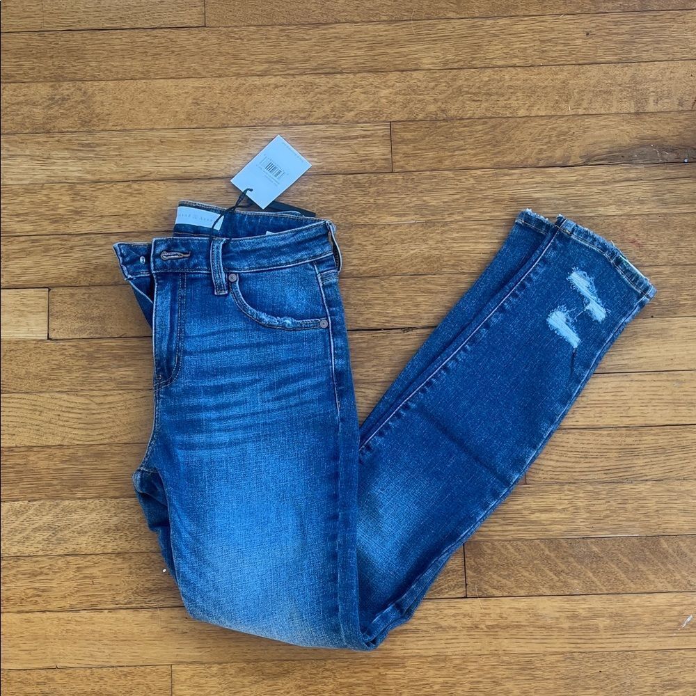 AMPERSAND AVE Women's Distressed Blue Skinny Jeans